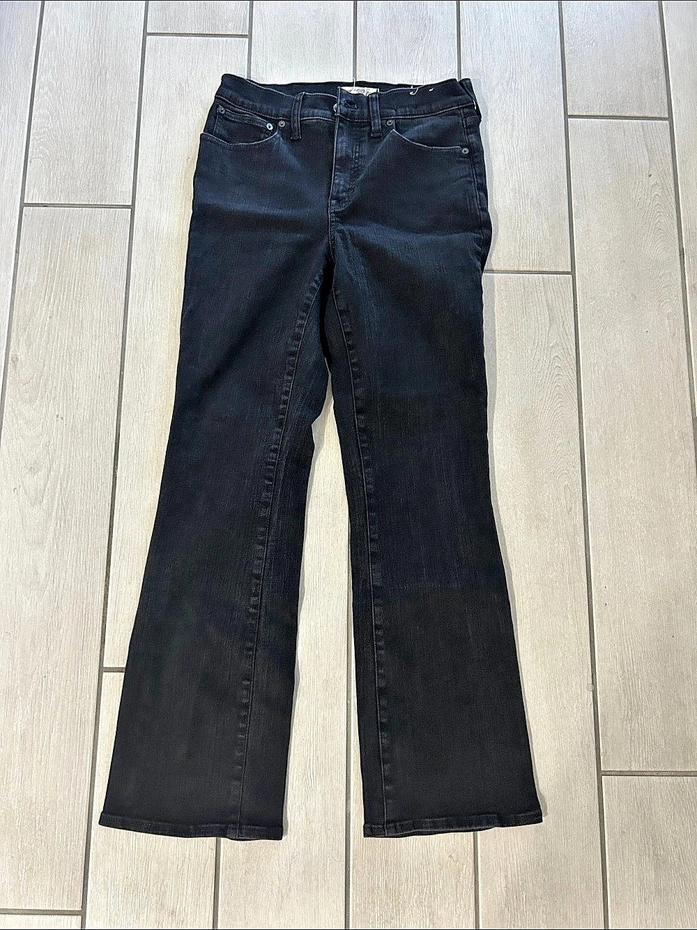 Madewell Mid-Rise Kick Out Jeans Boot Cut Waist 28T Black